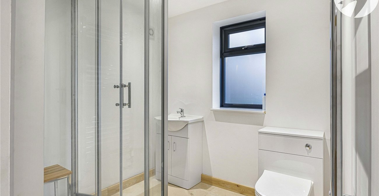 5 bedroom house for sale in Strood | Robinson Michael & Jackson