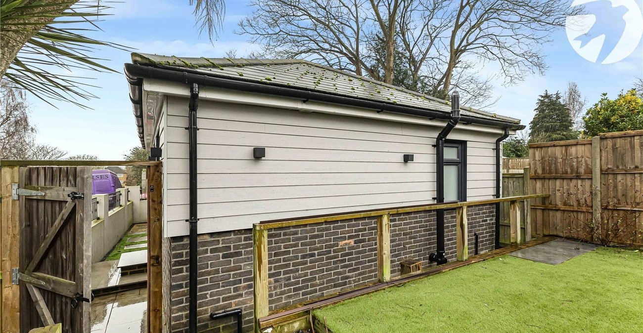 5 bedroom house for sale in Strood | Robinson Michael & Jackson