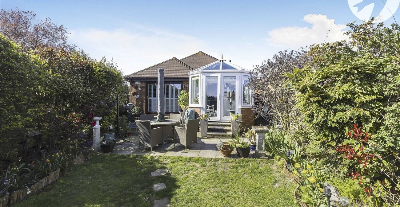 2 bedroom bungalow for sale in Strood | Robinson Michael & Jackson