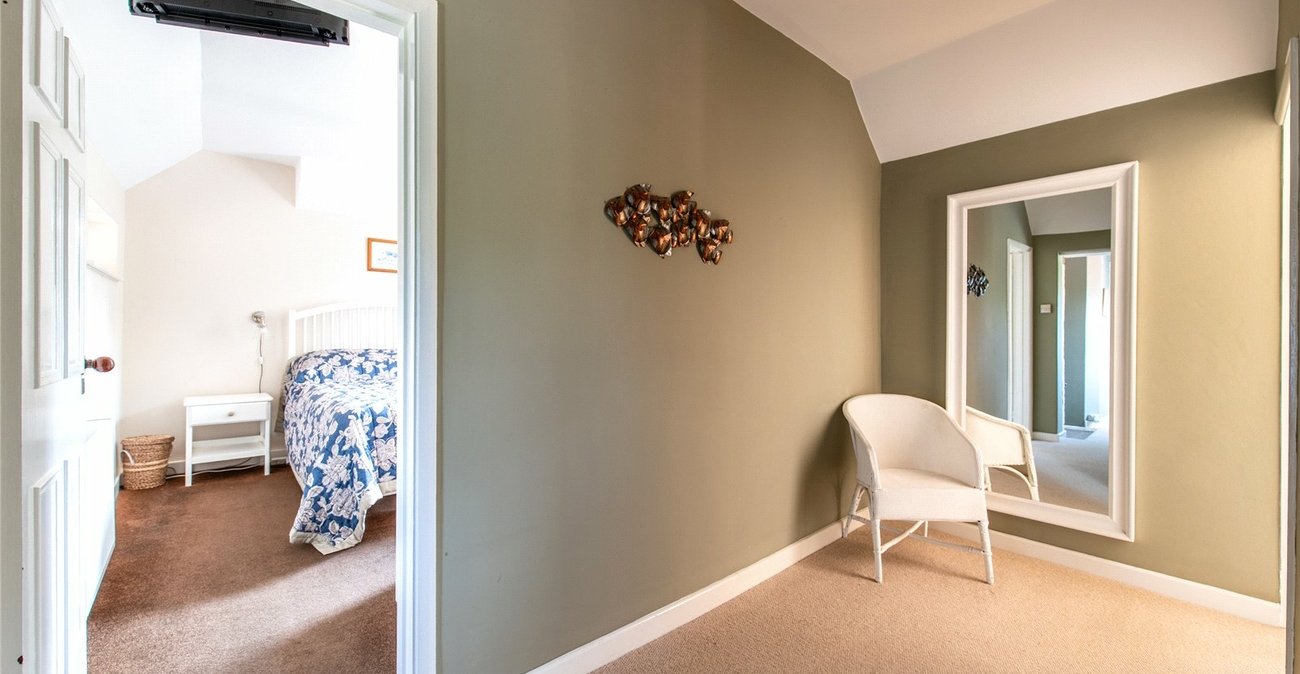 3 bedroom house for sale in East Farleigh | Robinson Michael & Jackson