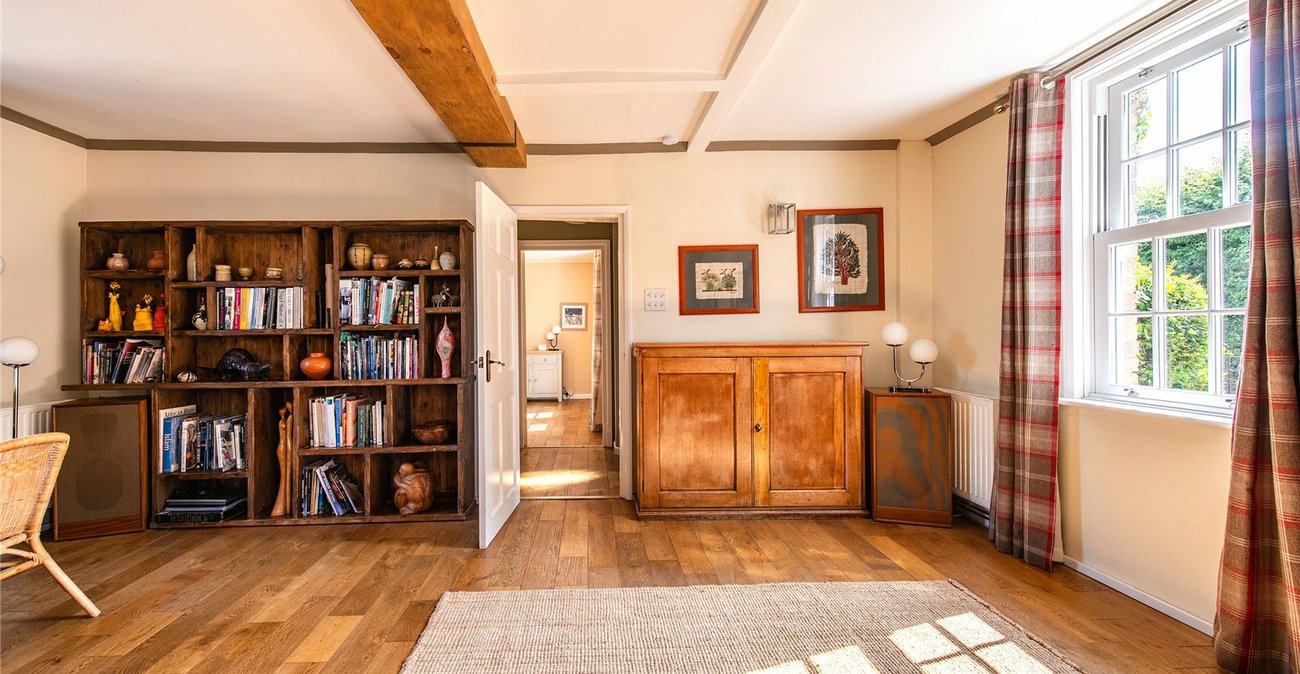 3 bedroom house for sale in East Farleigh | Robinson Michael & Jackson