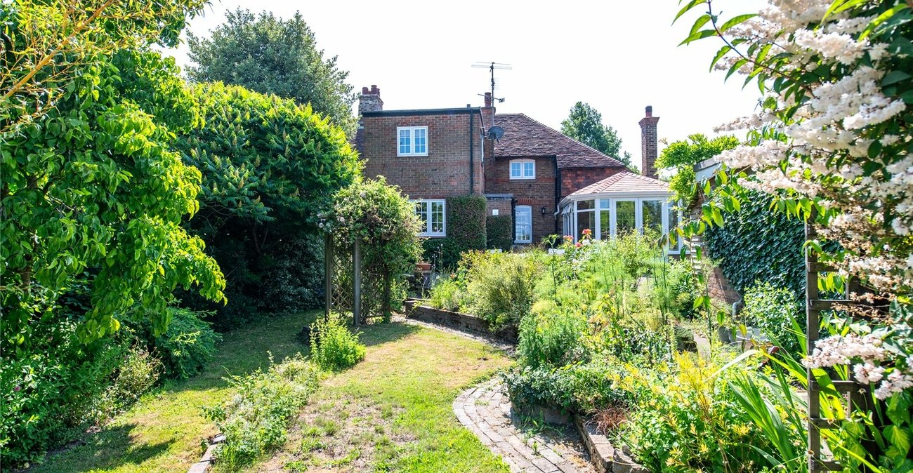 3 bedroom house for sale in East Farleigh | Robinson Michael & Jackson