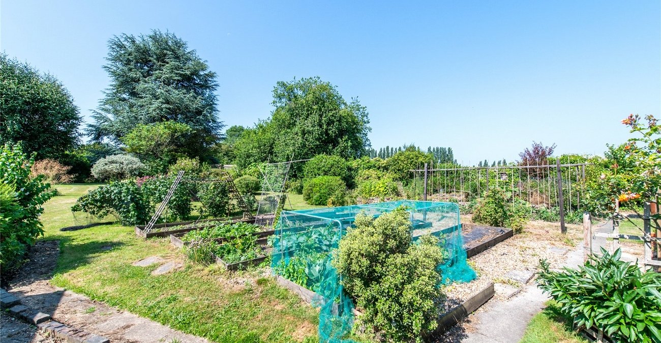 3 bedroom house for sale in East Farleigh | Robinson Michael & Jackson