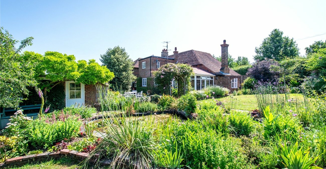 3 bedroom house for sale in East Farleigh | Robinson Michael & Jackson