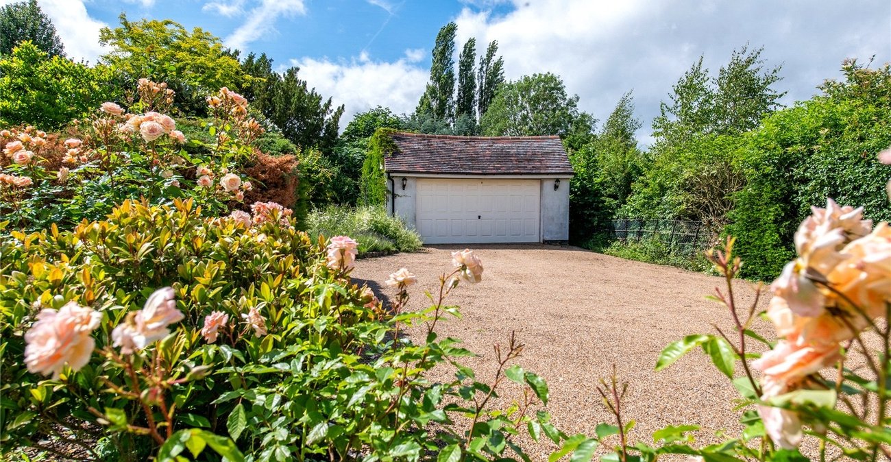 4 bedroom house for sale in East Farleigh | Robinson Michael & Jackson