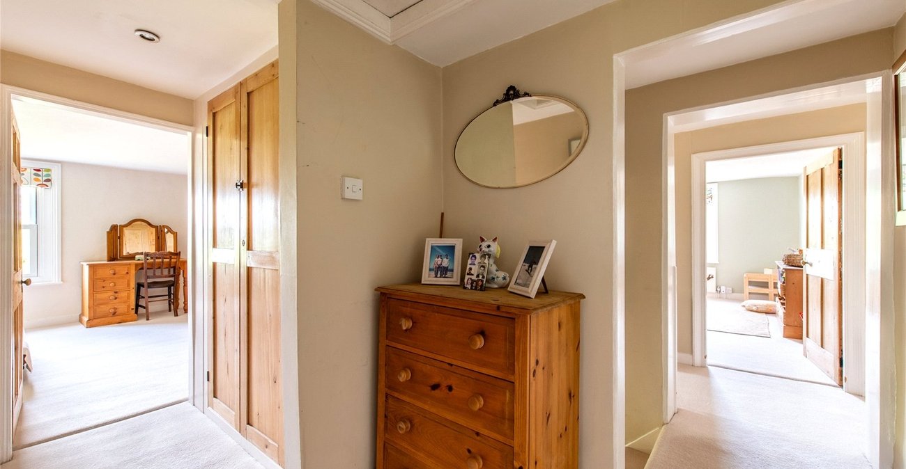4 bedroom house for sale in East Farleigh | Robinson Michael & Jackson