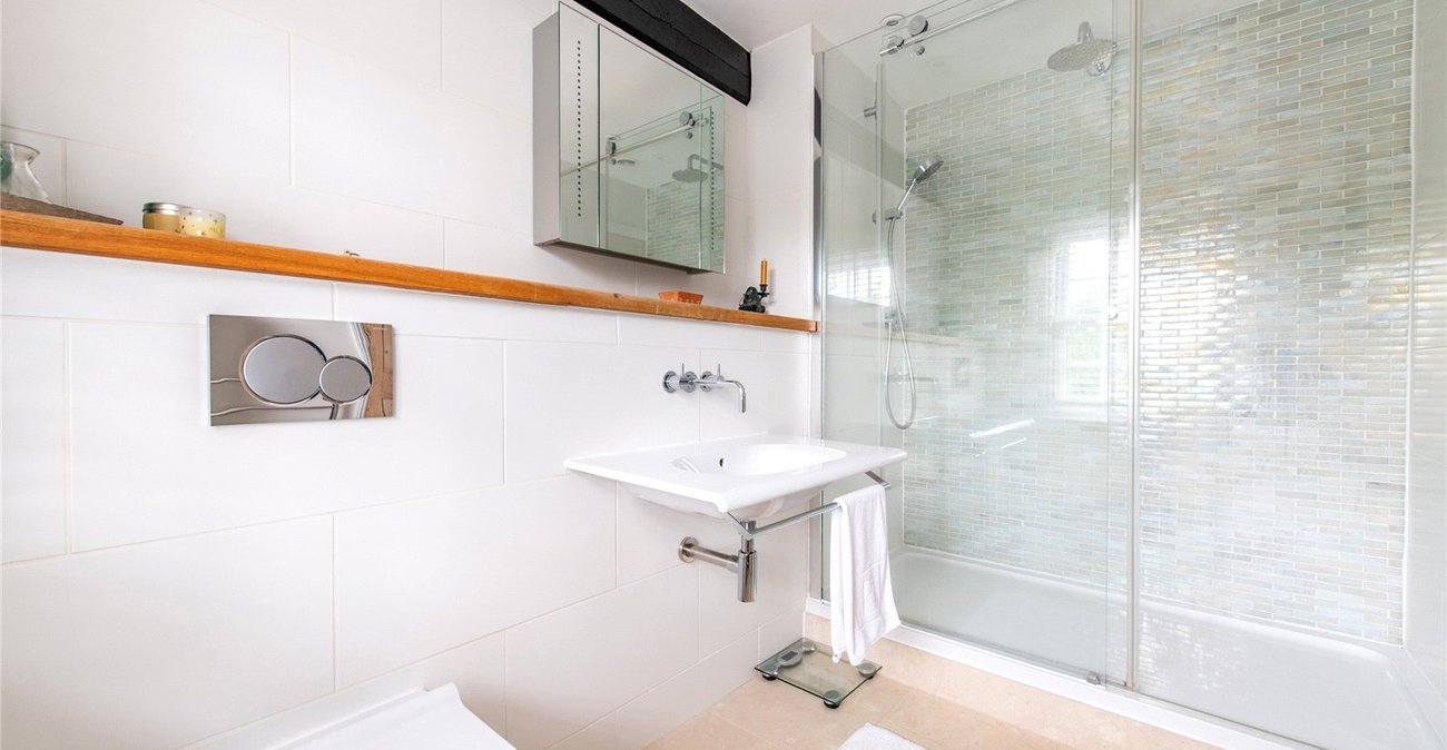 4 bedroom house for sale in East Farleigh | Robinson Michael & Jackson