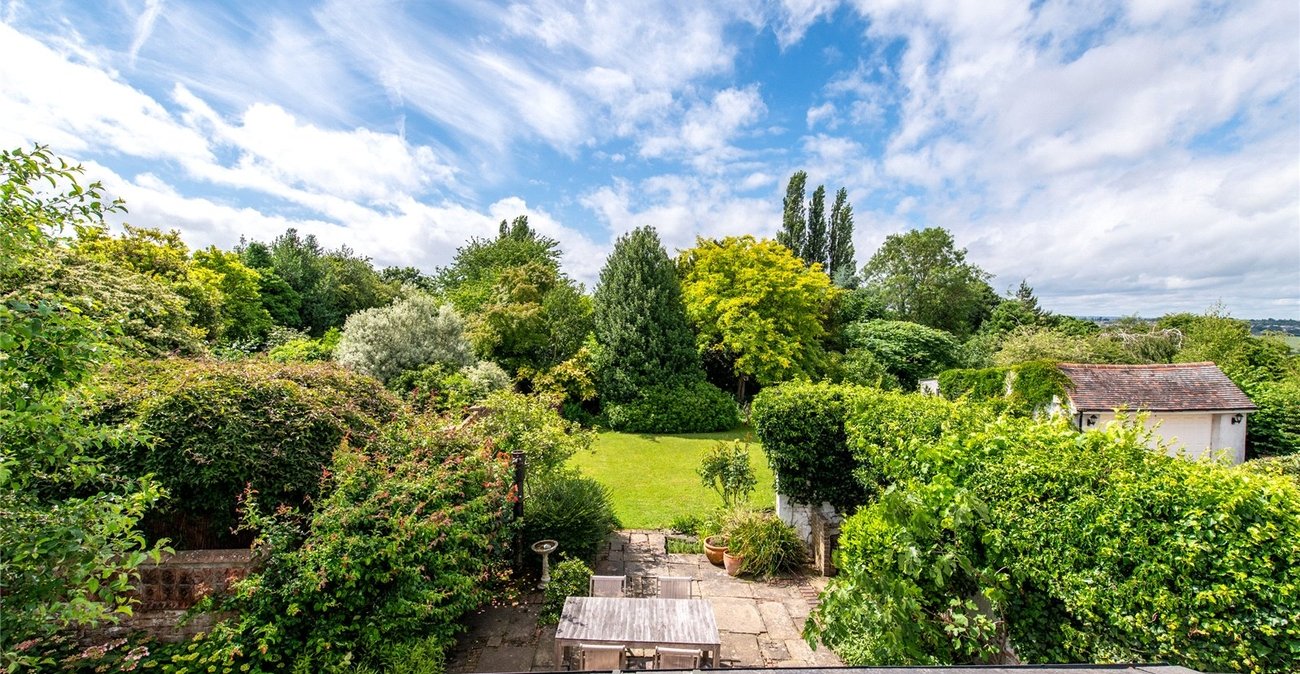 4 bedroom house for sale in East Farleigh | Robinson Michael & Jackson