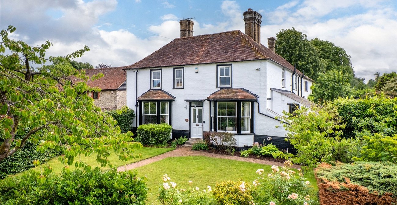 4 bedroom house for sale in East Farleigh | Robinson Michael & Jackson