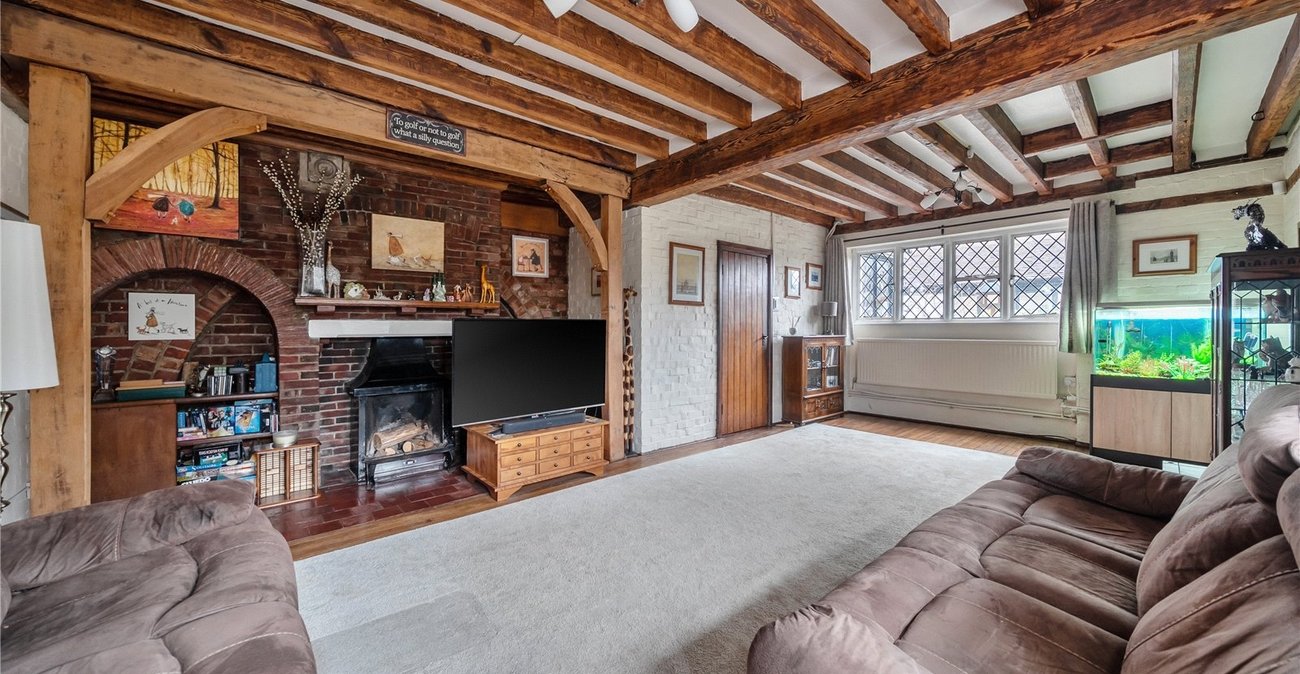 4 bedroom house for sale in East Farleigh | Robinson Michael & Jackson
