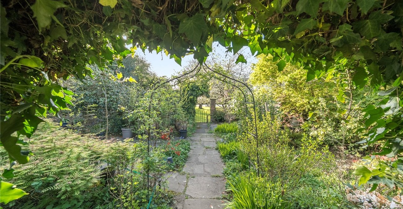 4 bedroom house for sale in East Farleigh | Robinson Michael & Jackson