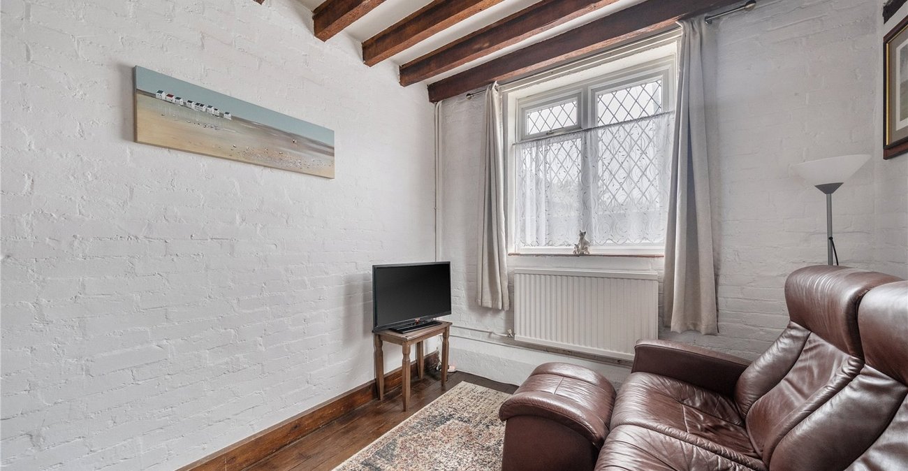 4 bedroom house for sale in East Farleigh | Robinson Michael & Jackson
