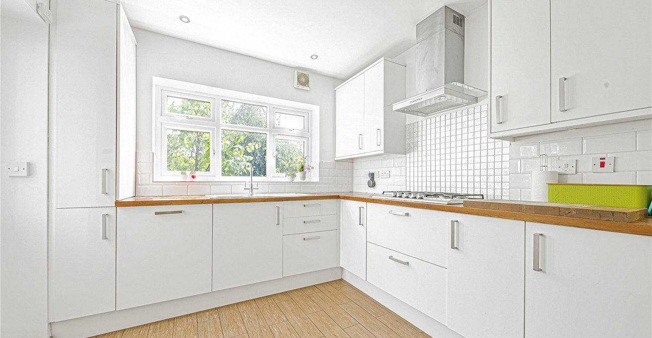 5 bedroom house for sale in Welling | Robinson Jackson