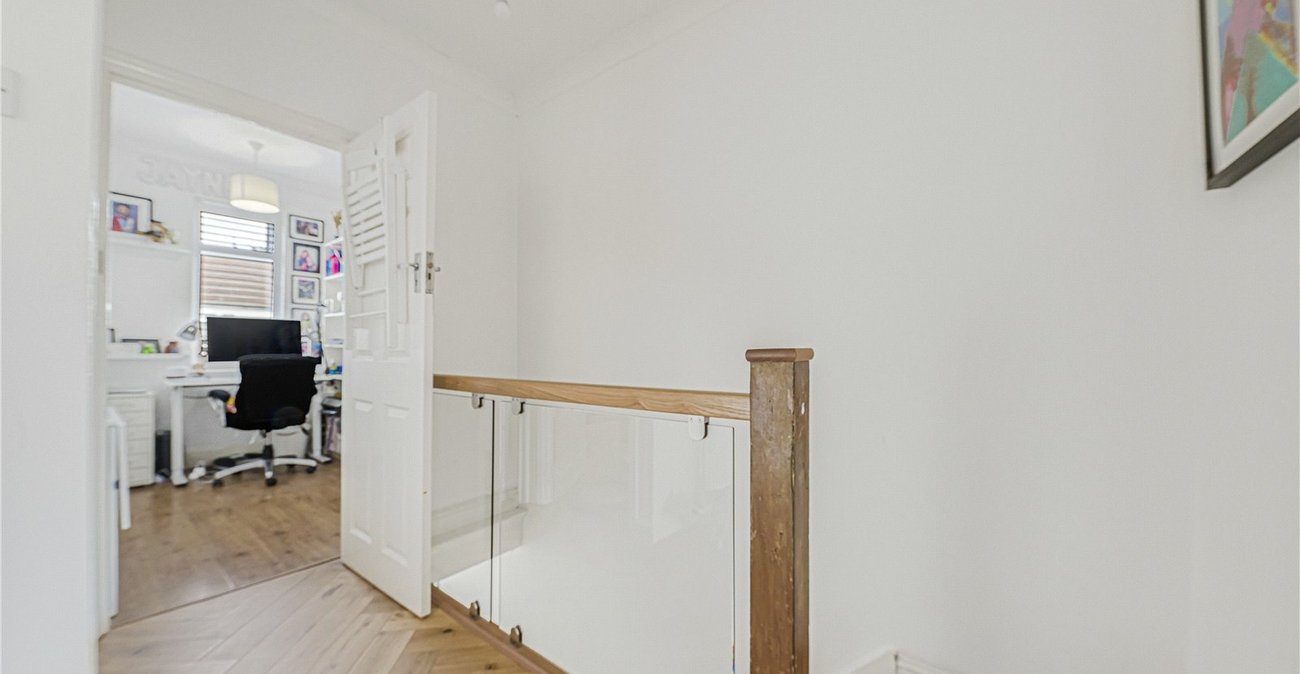 5 bedroom house for sale in Welling | Robinson Jackson