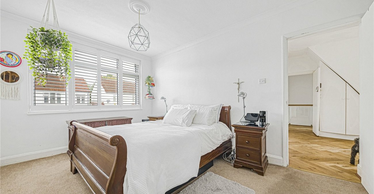 5 bedroom house for sale in Welling | Robinson Jackson