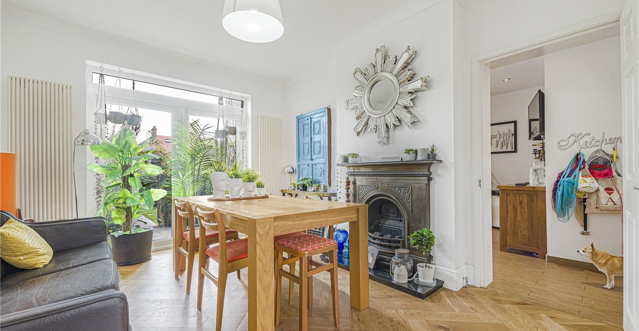 5 bedroom house for sale in Welling | Robinson Jackson