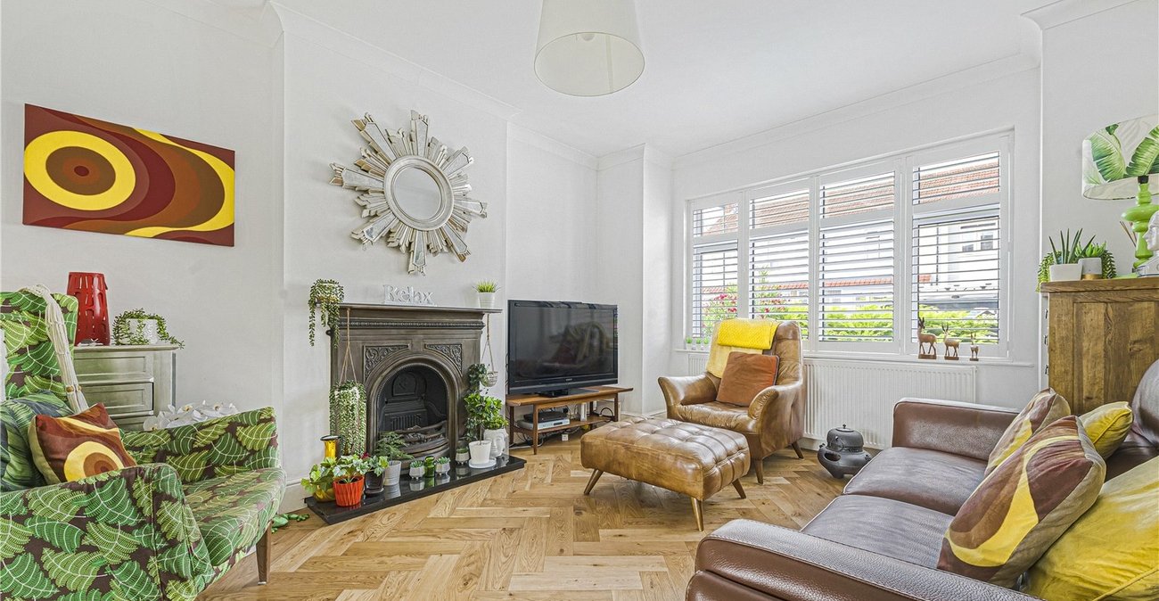 5 bedroom house for sale in Welling | Robinson Jackson