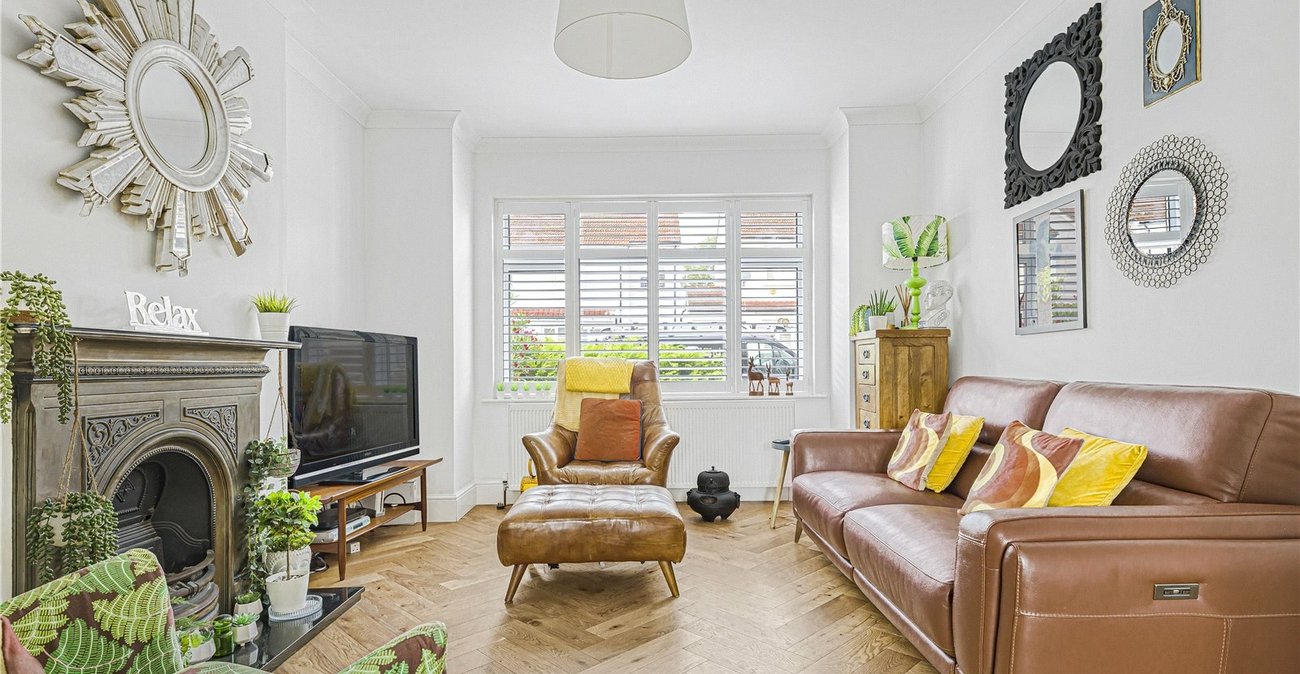 5 bedroom house for sale in Welling | Robinson Jackson