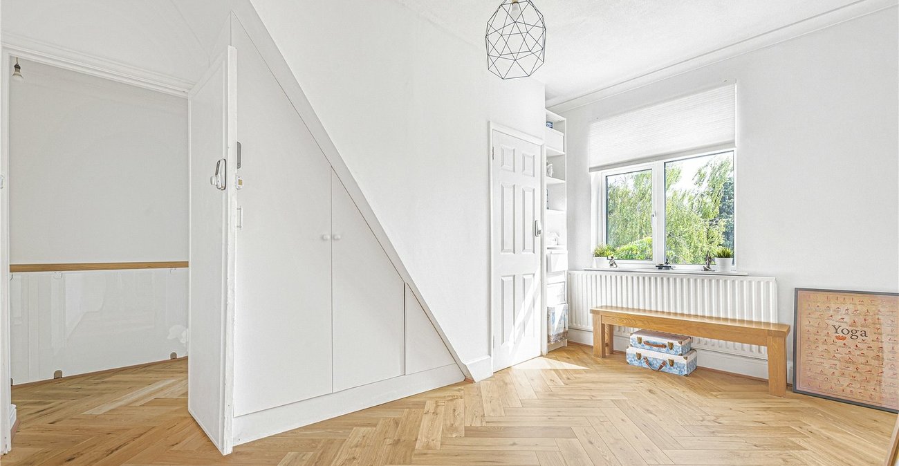 5 bedroom house for sale in Welling | Robinson Jackson