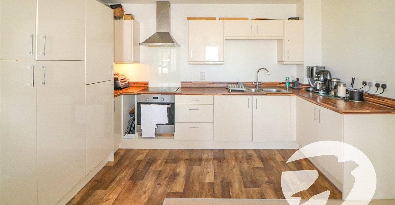 2 bedroom property for sale in Erith | Robinson Jackson