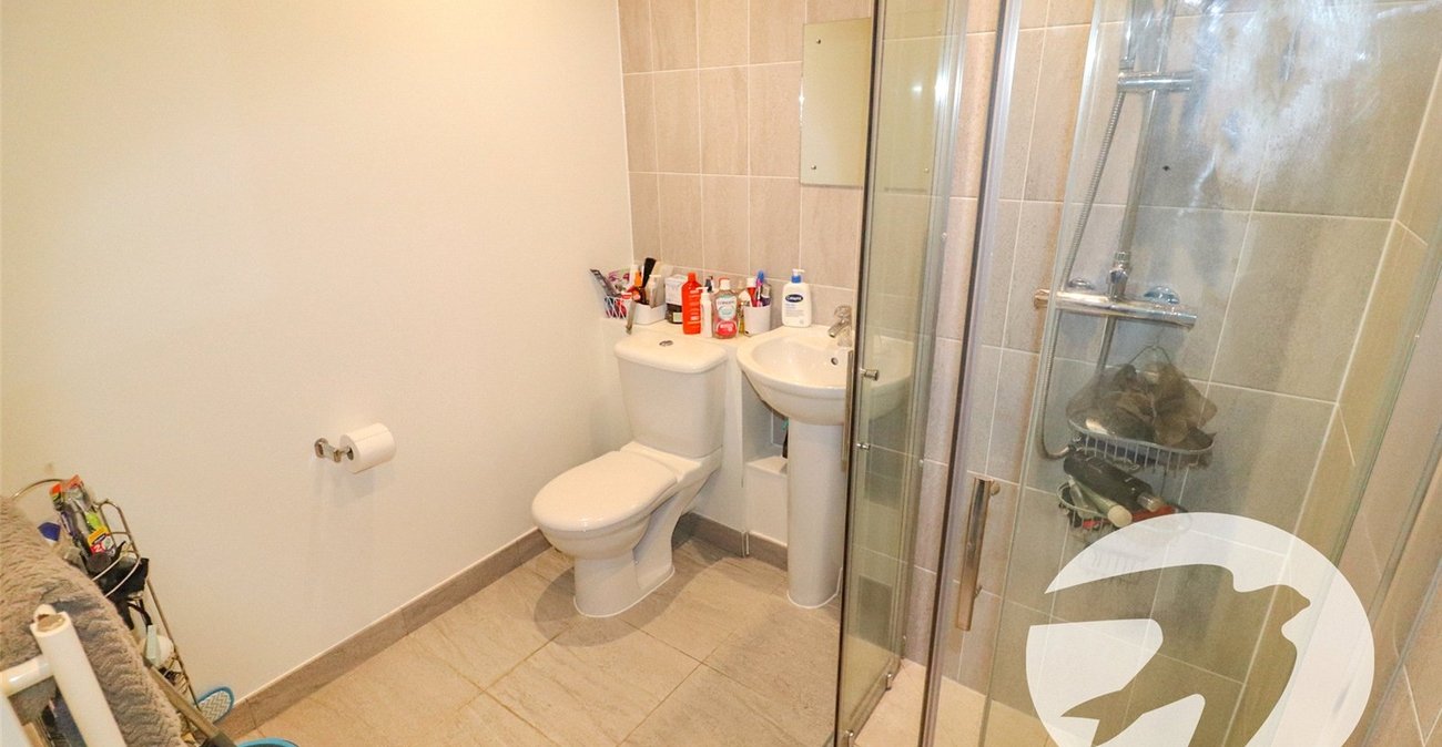 2 bedroom property for sale in Erith | Robinson Jackson
