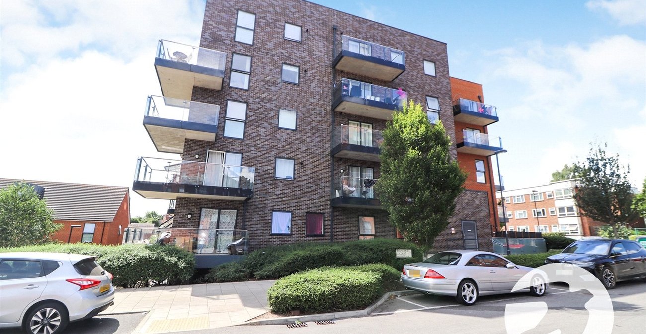 2 bedroom property for sale in Erith | Robinson Jackson