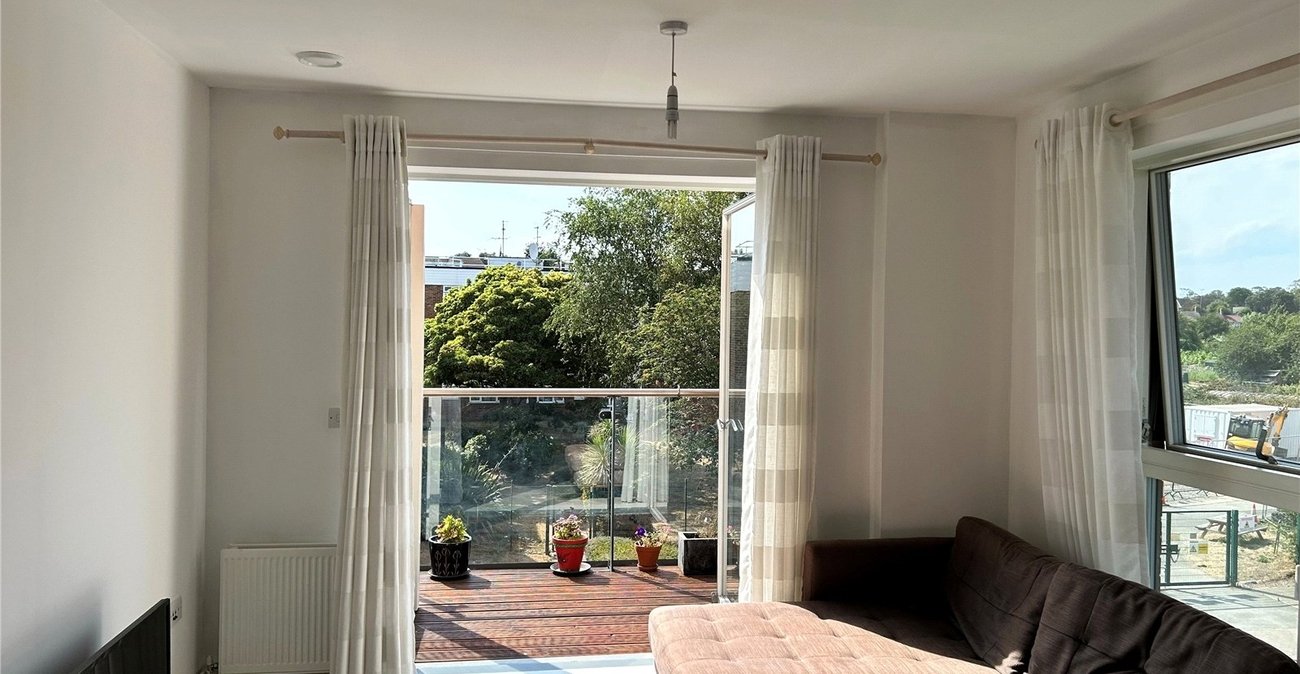 2 bedroom property for sale in Erith | Robinson Jackson