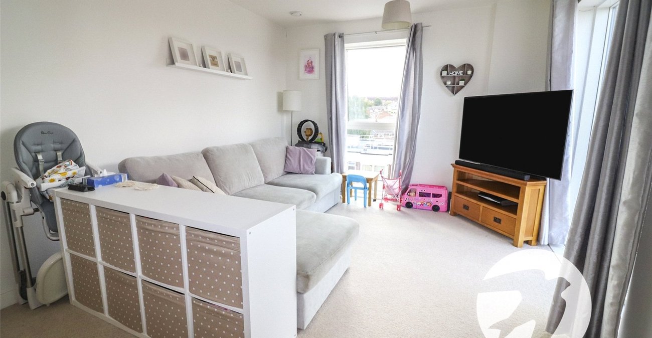 2 bedroom property for sale in Erith | Robinson Jackson