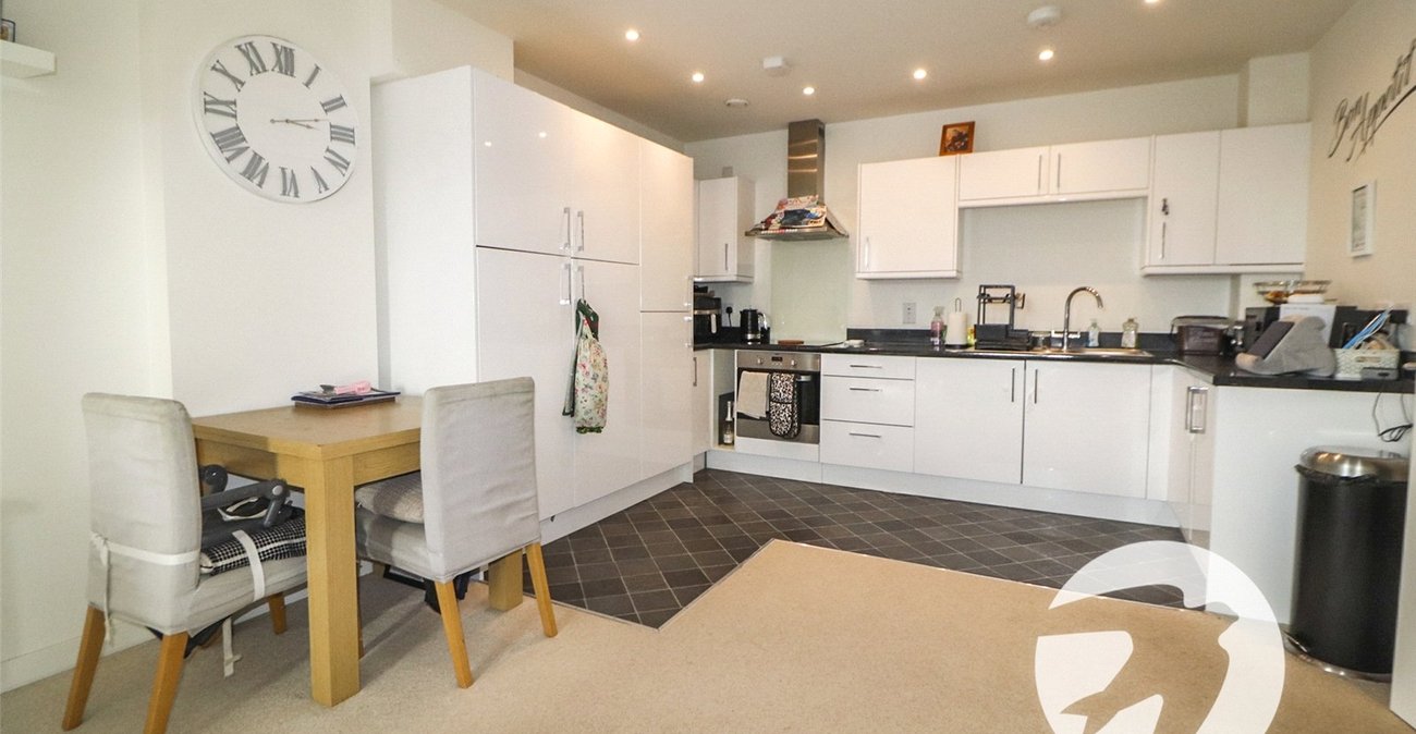 2 bedroom property for sale in Erith | Robinson Jackson