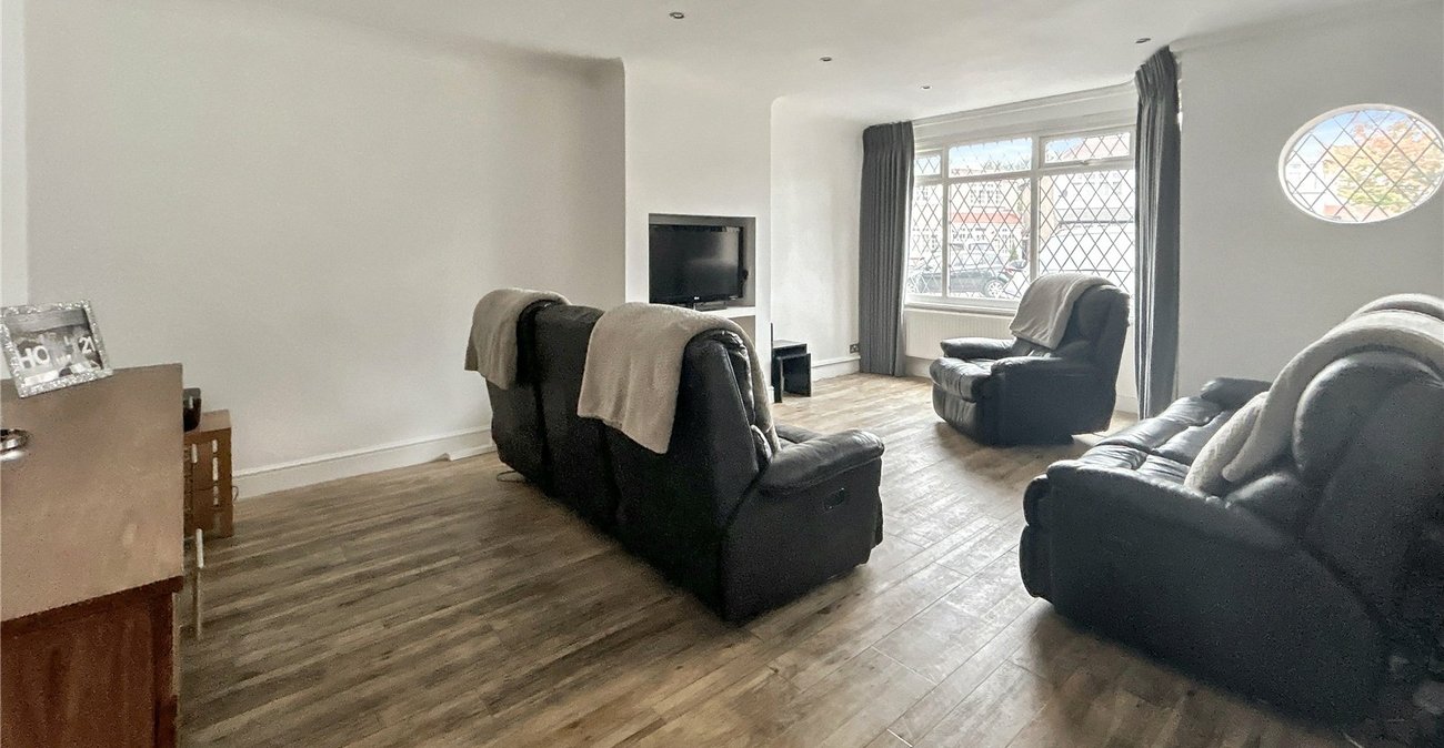 4 bedroom house for sale in Sidcup | Robinson Jackson