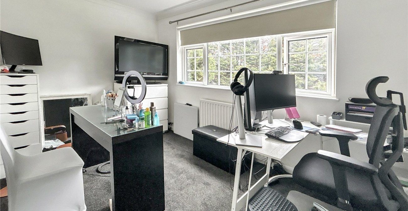 4 bedroom house for sale in Sidcup | Robinson Jackson