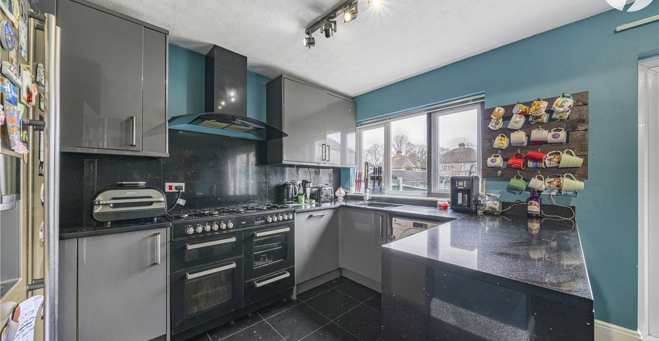 4 bedroom house for sale in Dartford | Robinson Jackson