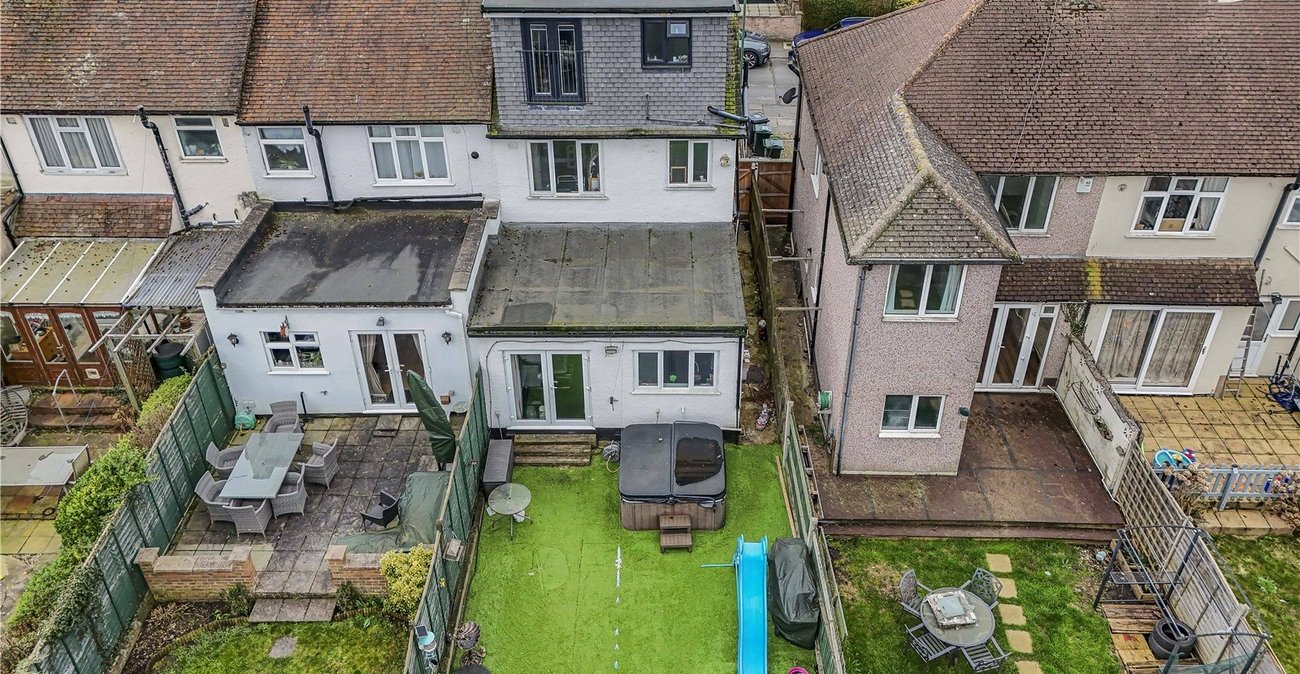 4 bedroom house for sale in Dartford | Robinson Jackson