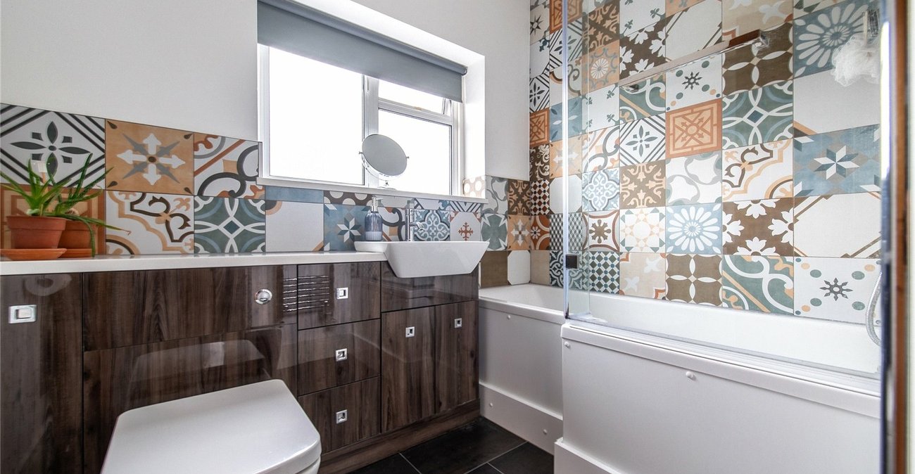 4 bedroom house for sale in Meopham | Robinson Michael & Jackson