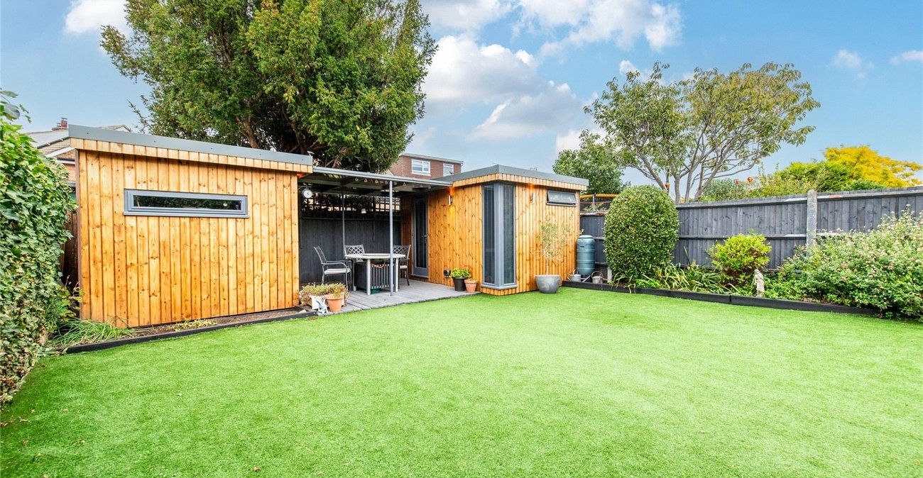 4 bedroom house for sale in Meopham | Robinson Michael & Jackson