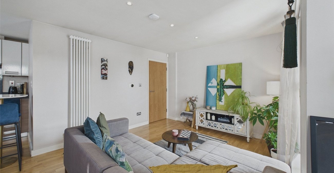 1 bedroom property for sale in London | Robinson Jackson