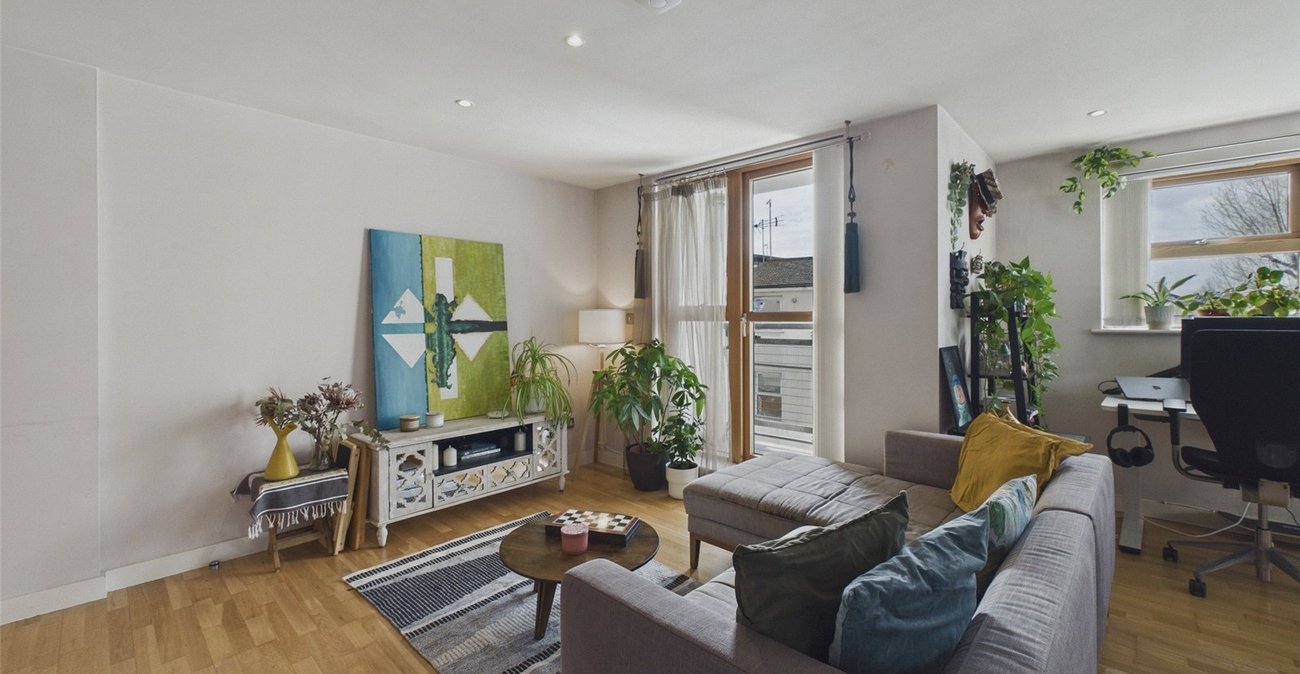 1 bedroom property for sale in London | Robinson Jackson