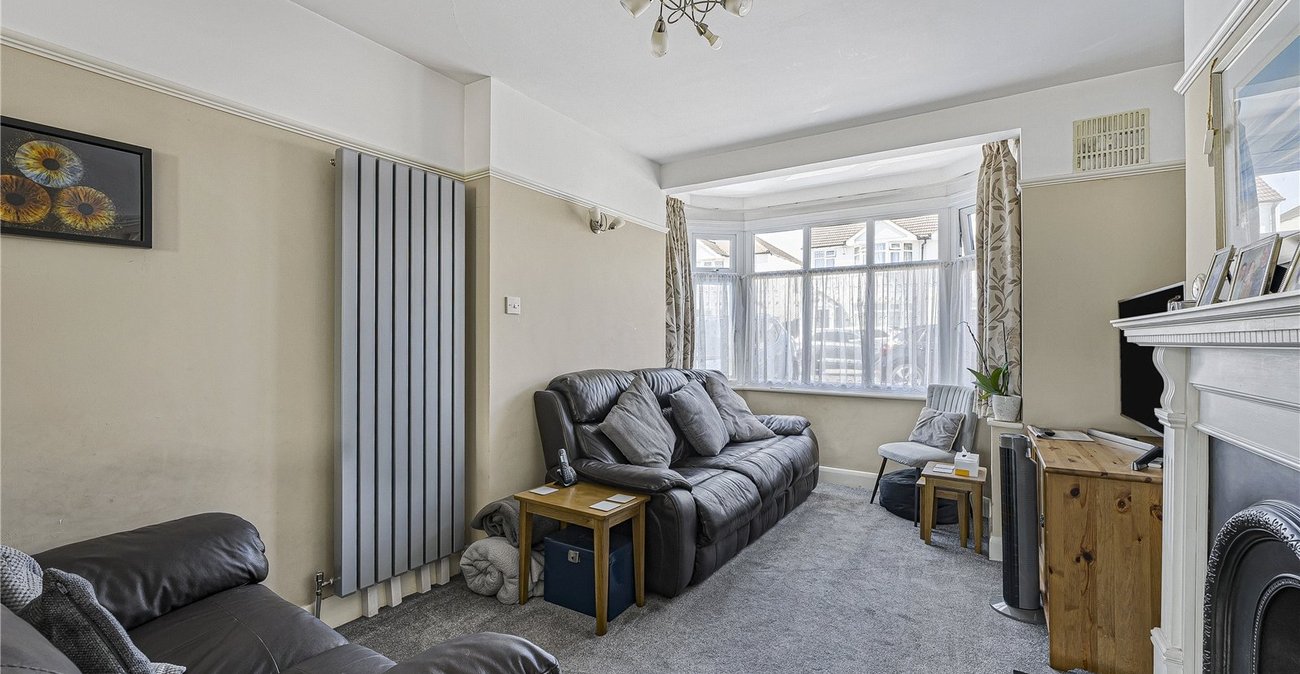 3 bedroom house for sale in West Dartford | Robinson Jackson