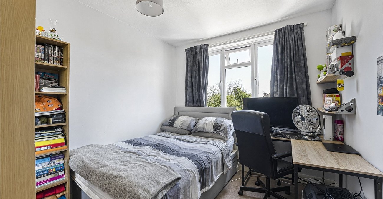 3 bedroom house for sale in West Dartford | Robinson Jackson