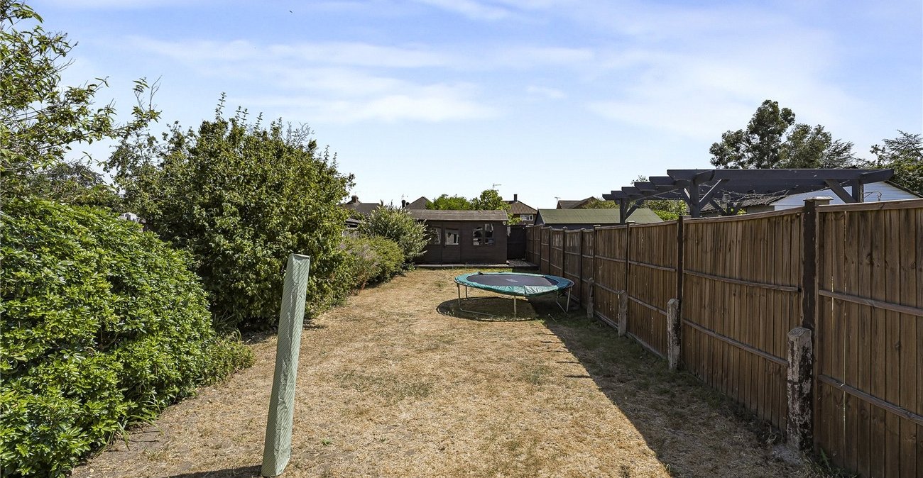 3 bedroom house for sale in West Dartford | Robinson Jackson