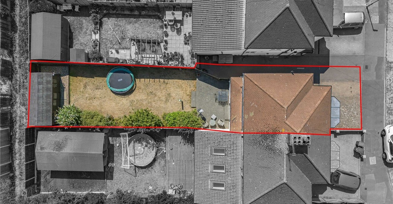 3 bedroom house for sale in West Dartford | Robinson Jackson