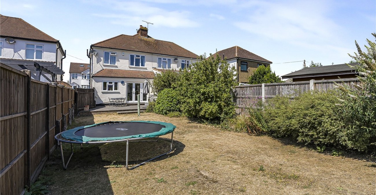 3 bedroom house for sale in West Dartford | Robinson Jackson