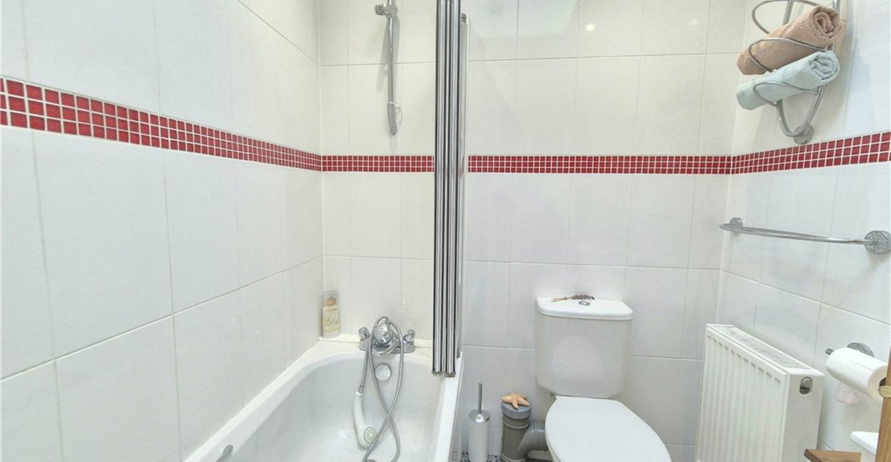 4 bedroom house for sale in Orpington | Robinson Jackson