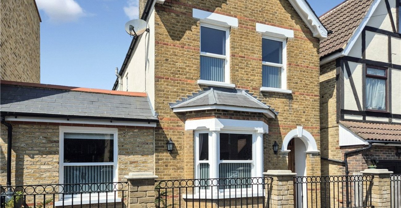4 bedroom house for sale in Orpington | Robinson Jackson