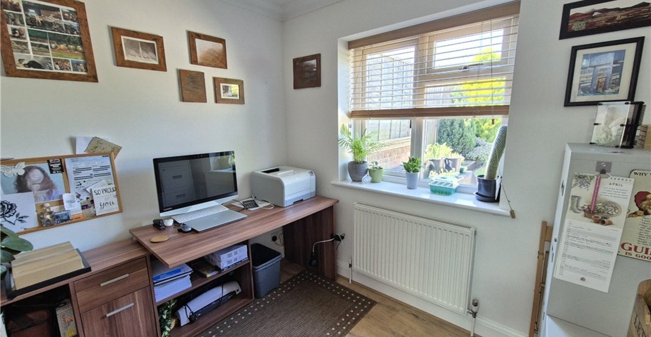 4 bedroom house for sale in Orpington | Robinson Jackson