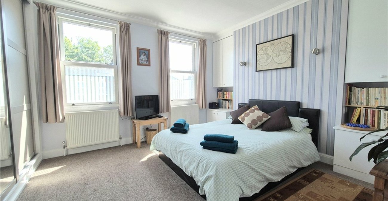 4 bedroom house for sale in Orpington | Robinson Jackson