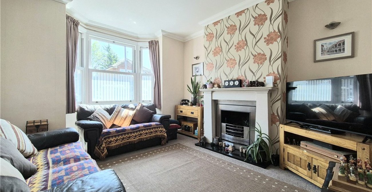 4 bedroom house for sale in Orpington | Robinson Jackson