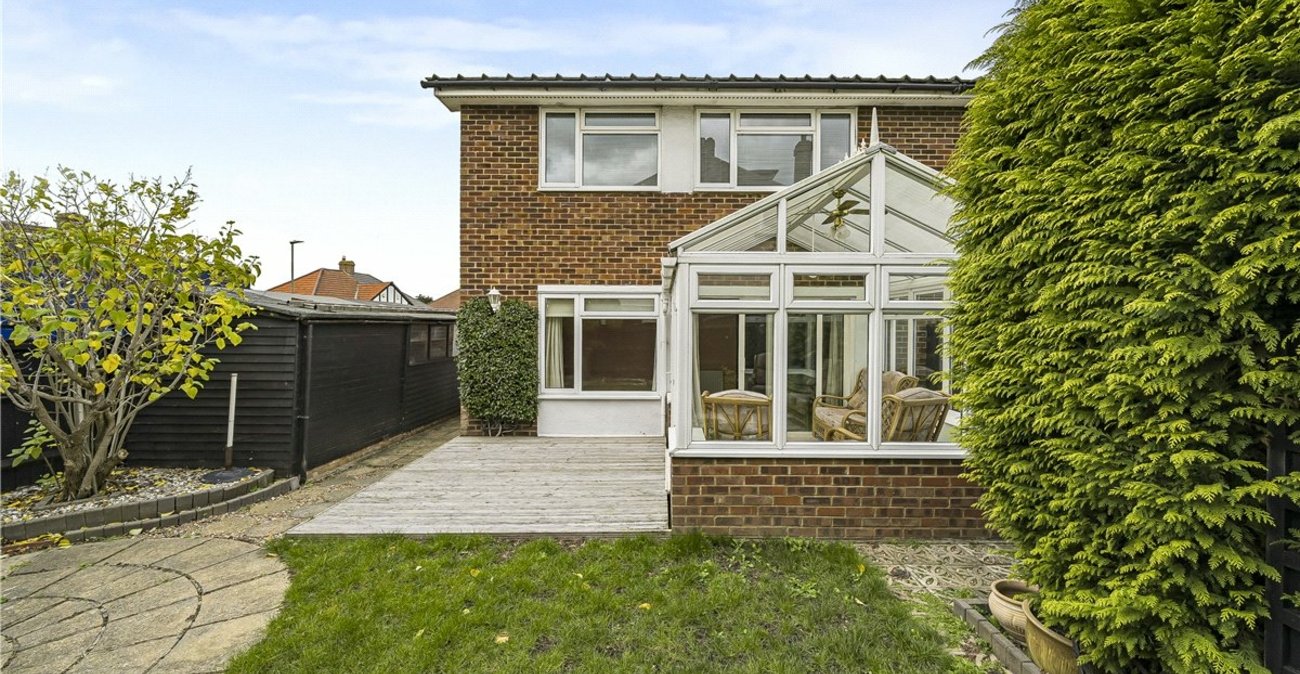 4 bedroom house for sale in Orpington | Robinson Jackson