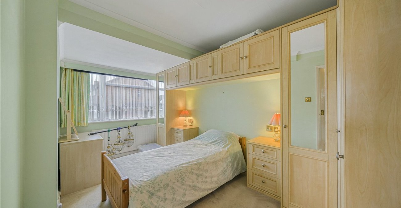 4 bedroom house for sale in Orpington | Robinson Jackson