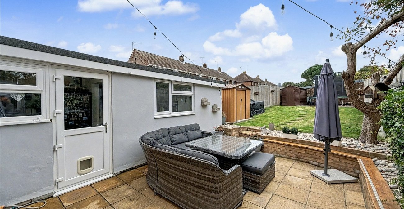 3 bedroom house for sale in Rainham | Robinson Michael & Jackson